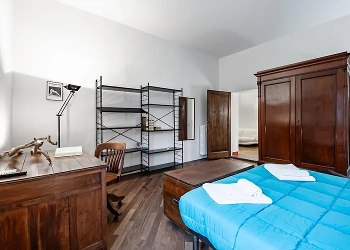 Guesthost - Beccaria & Sant'ambrogio Lovely Apartament Florencja